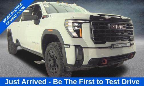 2024 GMC Sierra 2500 AT4