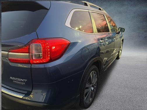 2022 Subaru Ascent Touring 7-Passenger