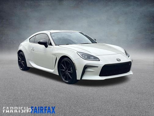 Halo 2023 Toyota GR86 Premium