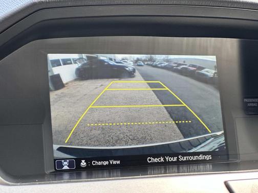 White 2014 Honda Odyssey Touring Elite