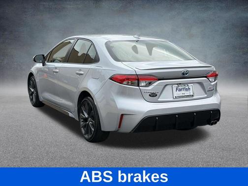 Classic Silver Metallic 2024 Toyota Corolla Hybrid SE