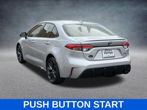 Classic Silver Metallic 2024 Toyota Corolla Hybrid SE