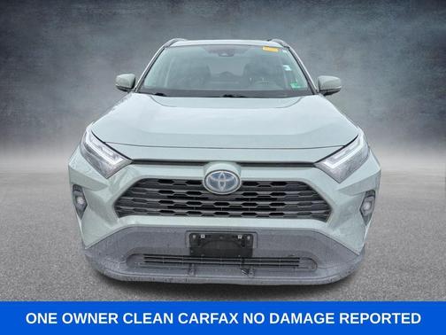 2022 Toyota RAV4 Hybrid XLE Premium