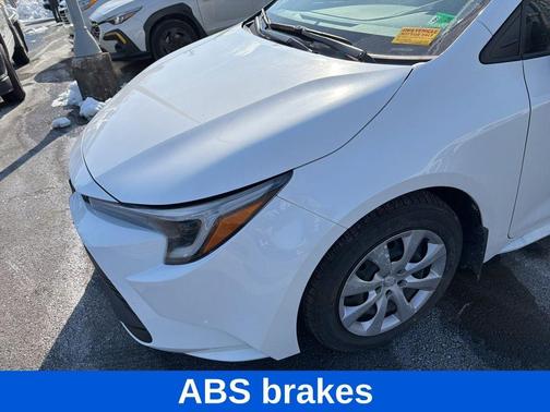 2024 Toyota Corolla Hybrid LE