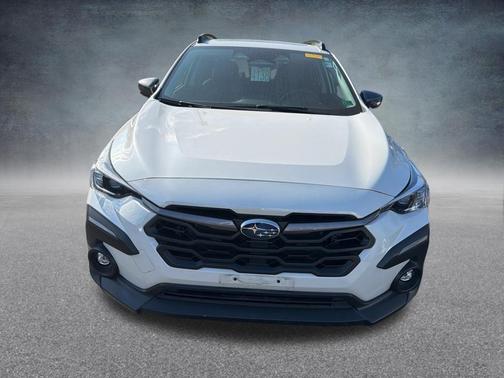 Crystal White Pearl 2024 Subaru Crosstrek Limited