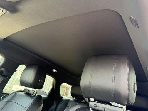 2020 Land Rover Range Rover Evoque SE