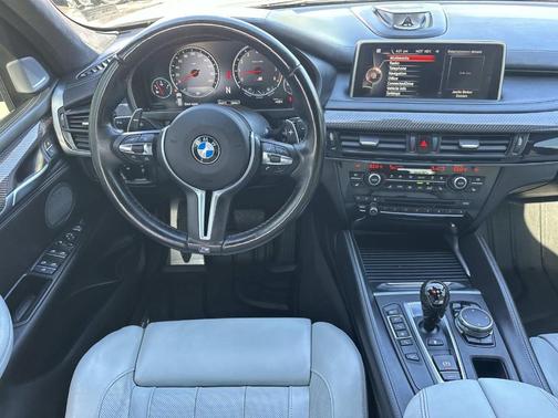 Silverstone Metallic 2016 BMW X5 M Base