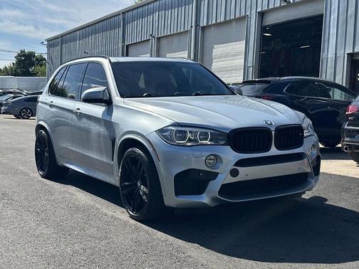 Silverstone Metallic 2016 BMW X5 M Base
