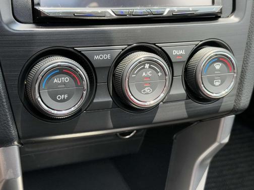 2014 Subaru Forester 2.5i Touring