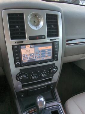 2010 Chrysler 300C Hemi