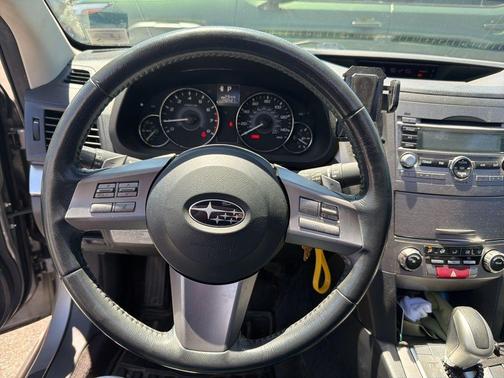 Steel Silver Metallic 2010 Subaru Legacy 2.5i