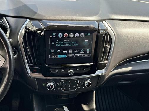 Cajun Red Tintcoat 2019 Chevrolet Traverse LT Leather