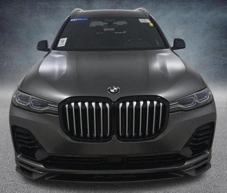 2021 BMW X7 M50i