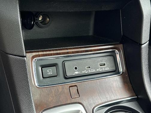 Crystal Black Silica 2024 Subaru Ascent Touring