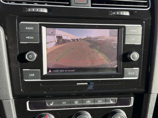 2019 Volkswagen Golf GTI 2.0T S