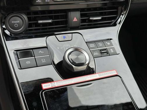 2025 Subaru Solterra Limited