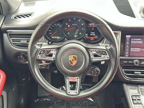 White 2021 Porsche Macan GTS