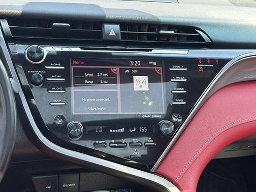 Wind Chill Pearl / Midnight Black Metallic 2020 Toyota Camry XSE