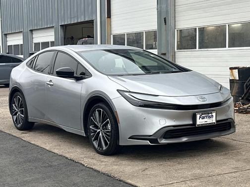 2024 Toyota Prius XLE