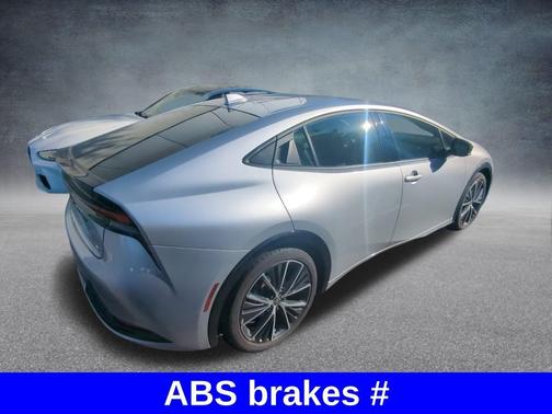 2024 Toyota Prius XLE