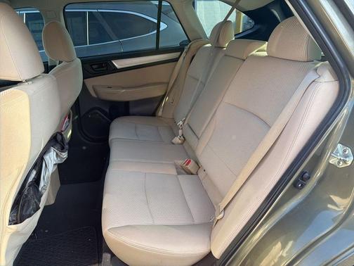 2019 Subaru Outback 2.5i