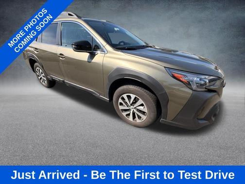 Autumn Green Metallic 2024 Subaru Outback Premium