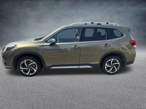Autumn Green Metallic 2022 Subaru Forester Touring