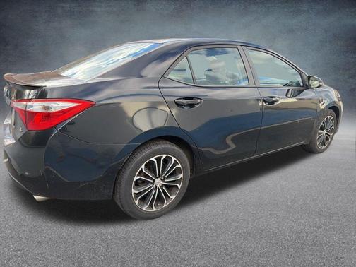 2015 Toyota Corolla S