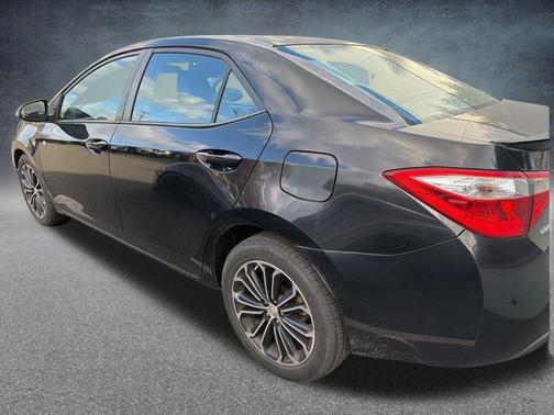 2015 Toyota Corolla S