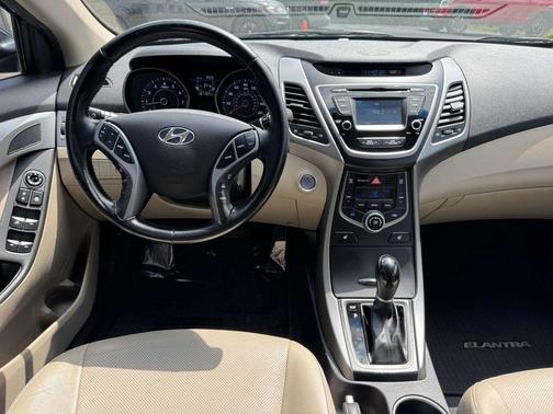 2016 Hyundai ELANTRA Limited