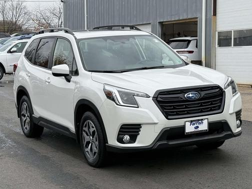 2023 Subaru Forester Premium