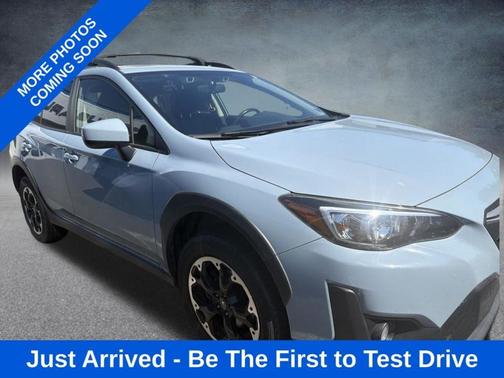 Cool-Gray Khaki 2021 Subaru Crosstrek Premium