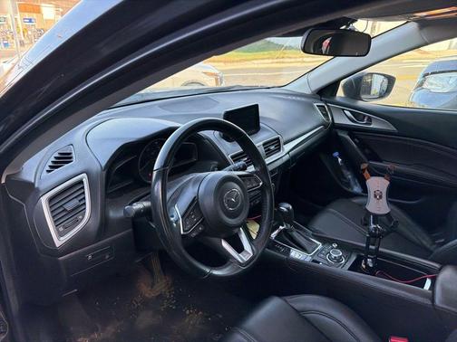 2017 Mazda Mazda3 Touring 2.5
