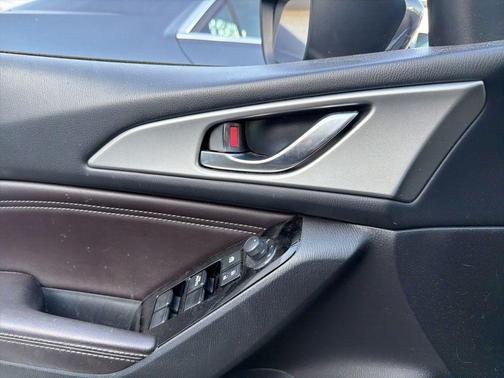 2017 Mazda Mazda3 Touring 2.5