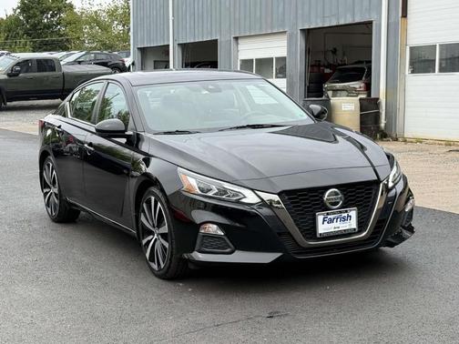 2021 Nissan Altima 2.0 SR
