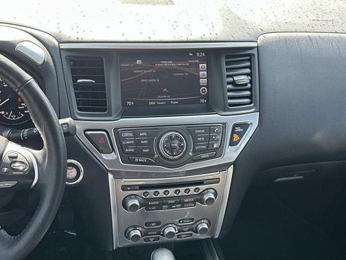 Gun Metallic 2019 Nissan Pathfinder SL