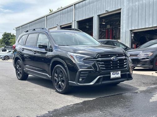 Crystal Black Silica 2023 Subaru Ascent Onyx Edition