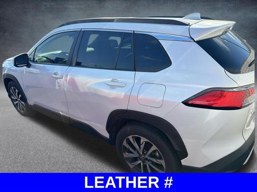 Wind Chill Pearl 2024 Toyota Corolla Cross XLE