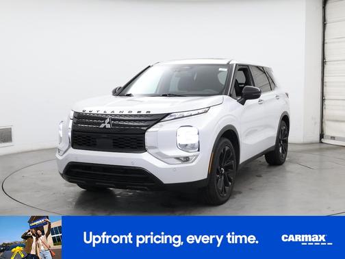 2022 Mitsubishi Outlander Black Edition