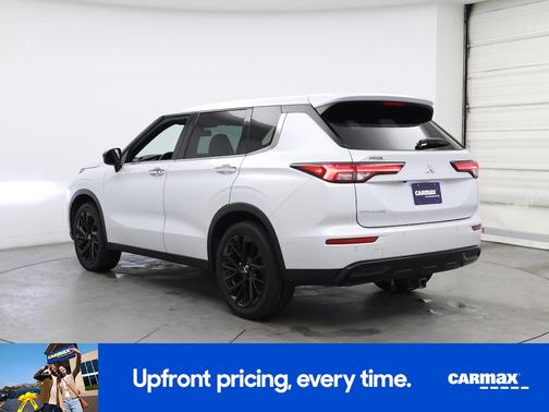 2022 Mitsubishi Outlander Black Edition