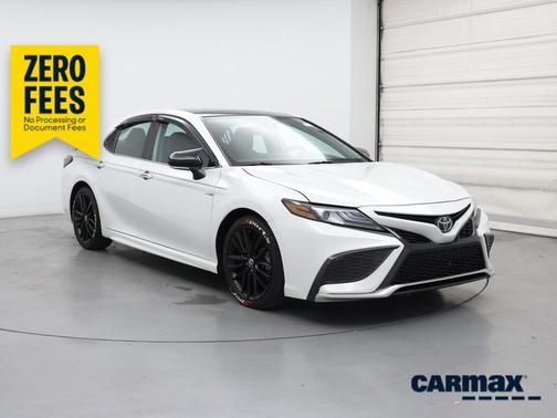 White 2021 Toyota Camry XSE
