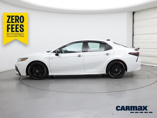 White 2021 Toyota Camry XSE