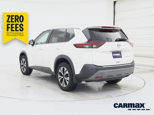 White 2023 Nissan Rogue SV