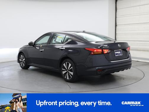 2022 Nissan Altima SV