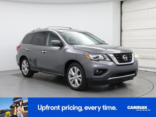 2018 Nissan Pathfinder SL
