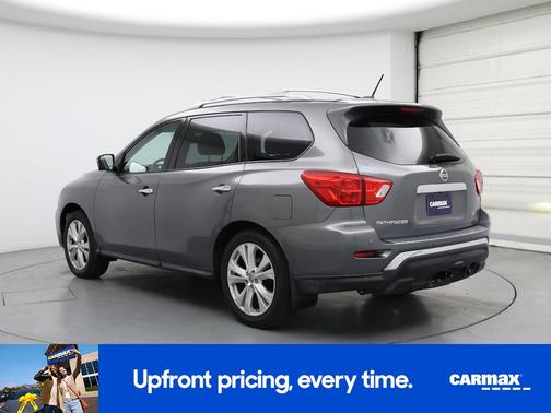 2018 Nissan Pathfinder SL