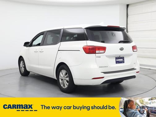 2017 Kia Sedona LX