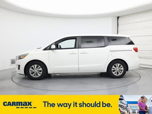 2017 Kia Sedona LX