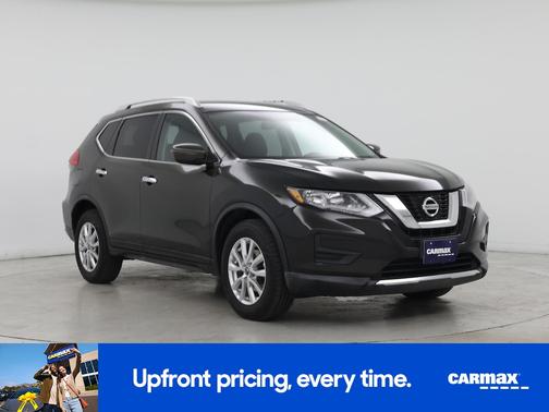 Green 2017 Nissan Rogue SV