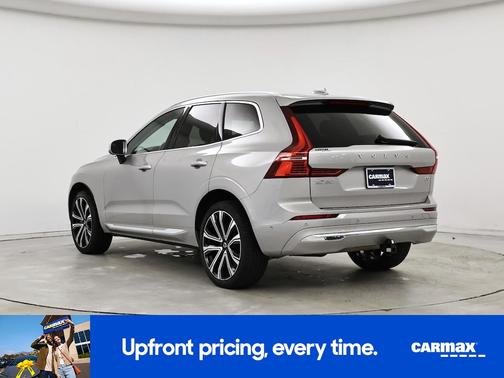 2023 Volvo XC60 B5 Ultimate Bright Theme